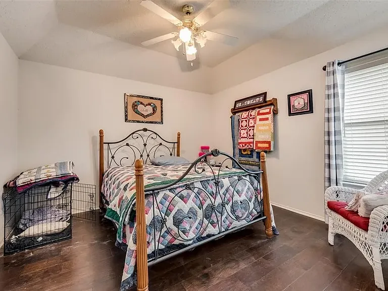 2831 Deer Ridge Dr — Photo 6