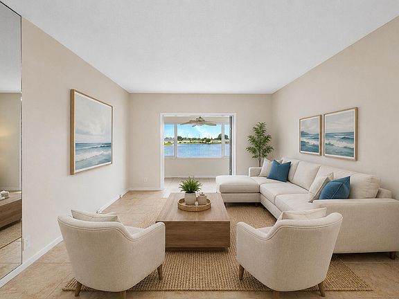 4th image of 1116 Lake Terrace #207