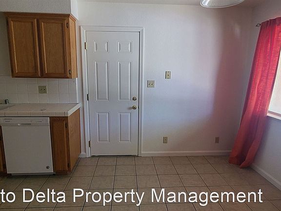4th image of 6901 Westmoreland Way