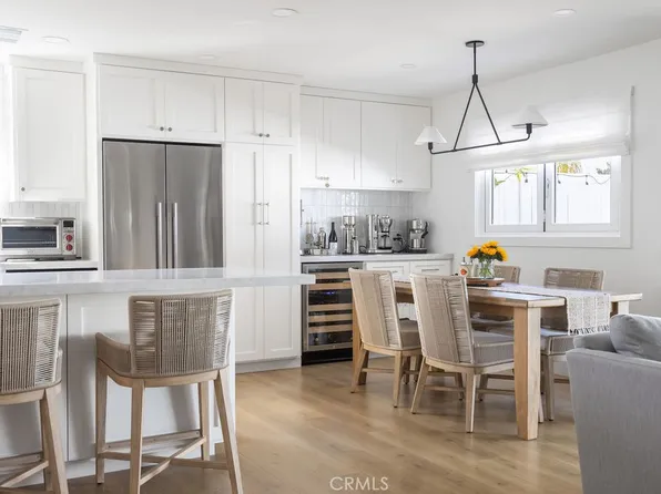 1631 Irvine Ave APT F, Costa Mesa, CA 92627