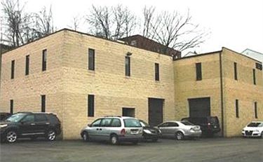 2nd image of 221 Hope St