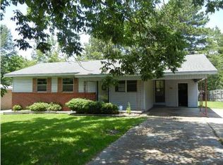 318 Cleary Rd, Richland, MS 39218