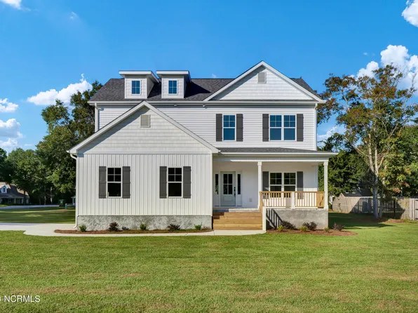 102 Shore Court, Sneads Ferry, NC 28460