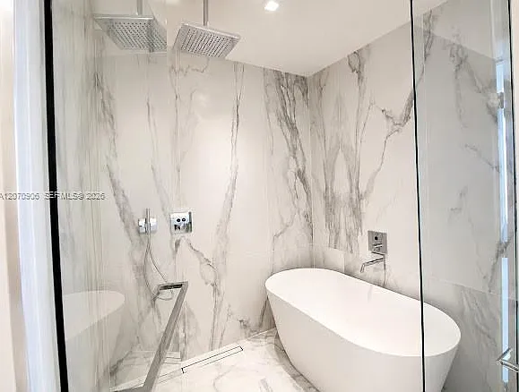 1400 Biscayne Blvd #3401 — Photo 12