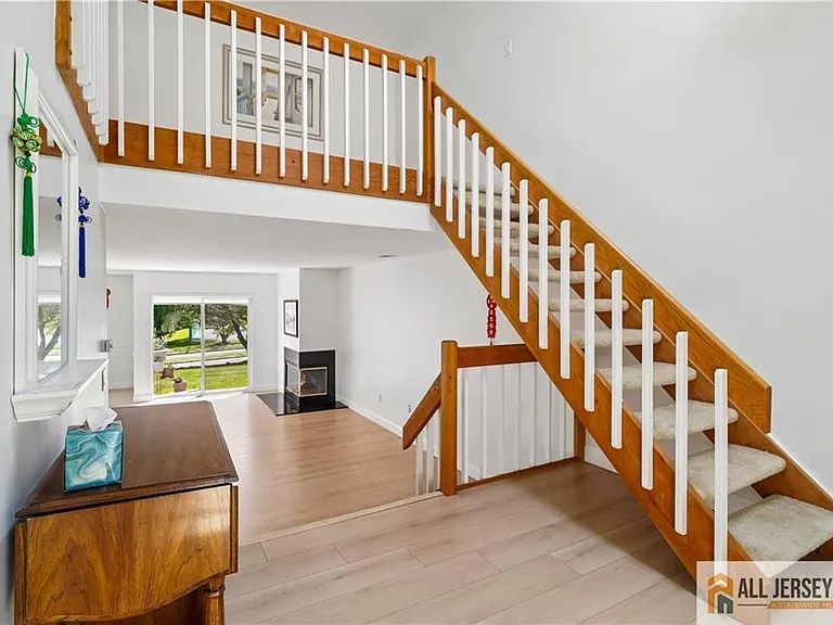 1 Brookline Ct #C — Photo 4
