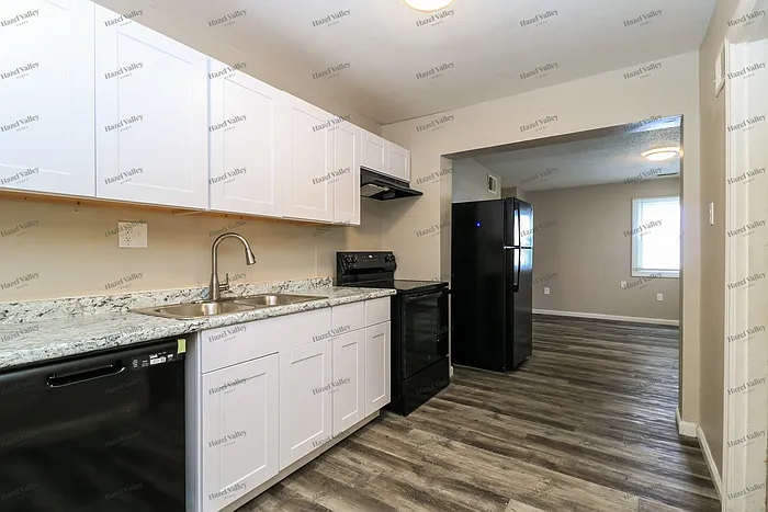 26 Florval Dr — Photo 6