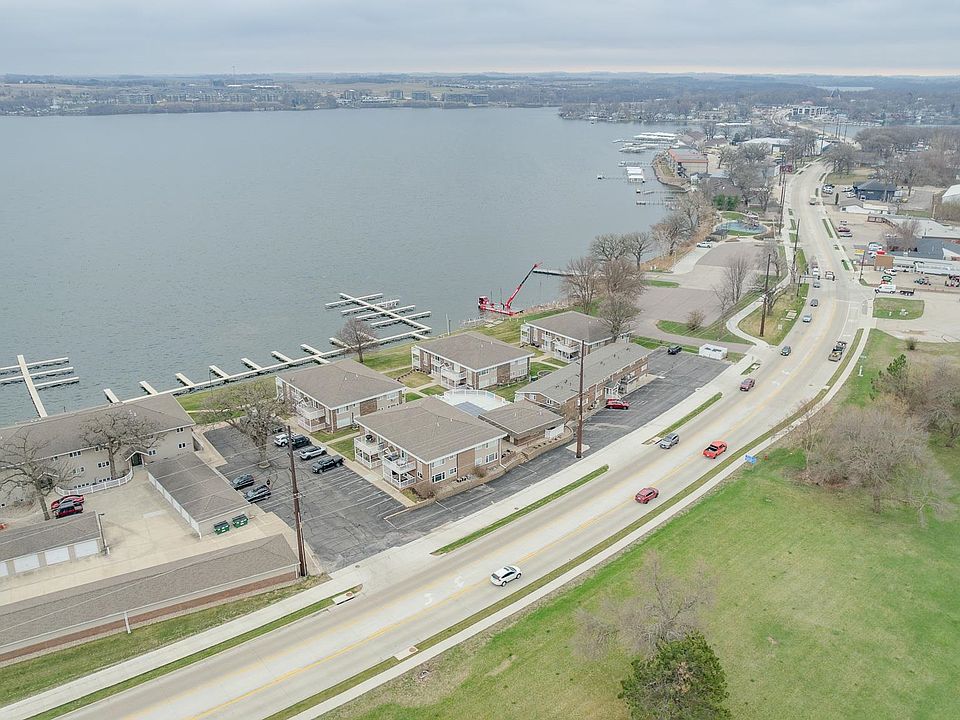 1st image of 1114 Highway 71 N Unit 1-B2