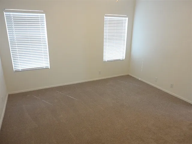 955 S Del Rancho — Photo 10