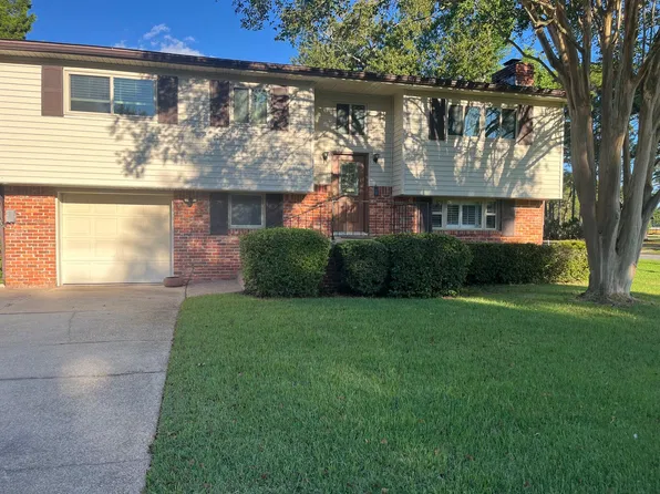 101 Destin Dr NW, Fort Walton Beach, FL 32548