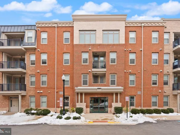 23631 Havelock Walk Ter Unit 421, Ashburn, VA 20148