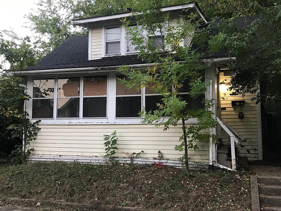 1st image of 1237 Benton St