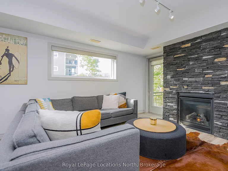 4 Cove Ct #101 — Photo 3