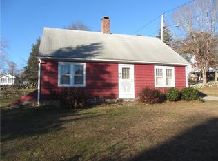14 Autumn Ln, Westerly, RI 02891