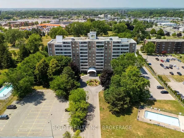 365 Geneva St #409, Saint Catharines, ON L2N 5S7