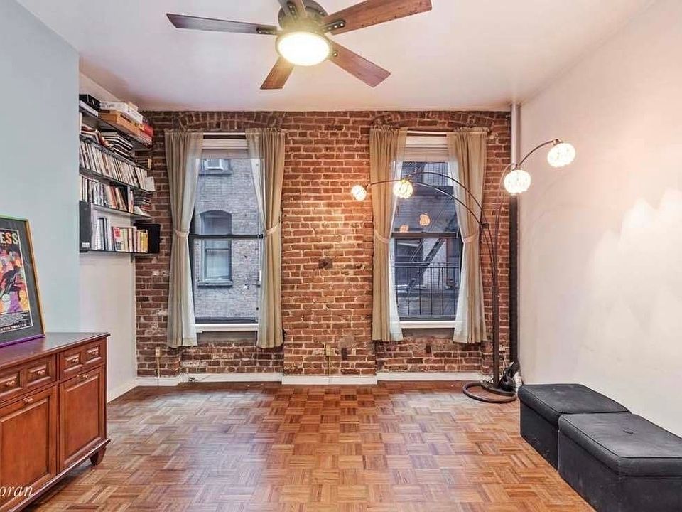 1st image of 349 W 44th St #2WR