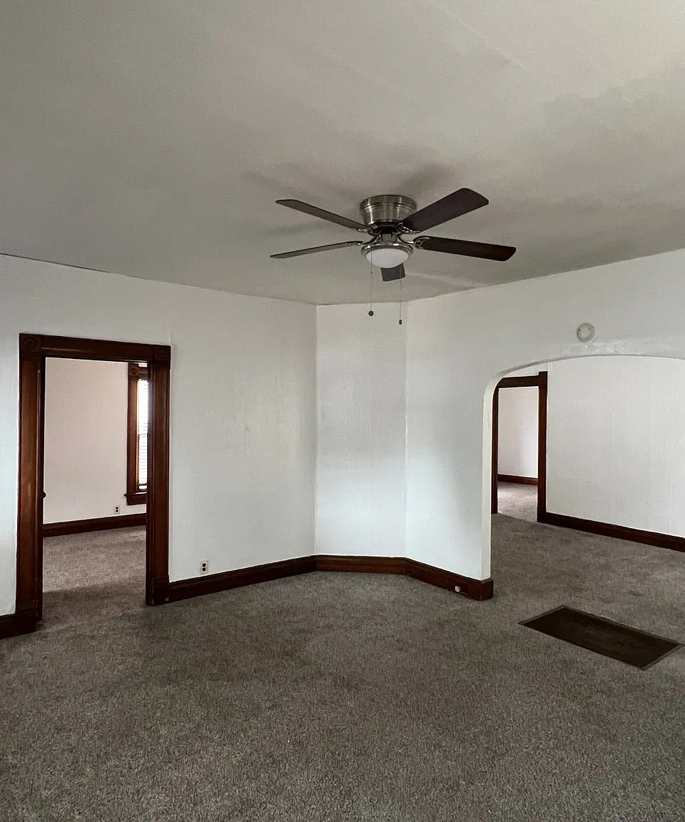 221 Harrison Ave. — Photo 3
