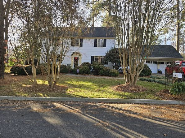 2800 Princess Anne St