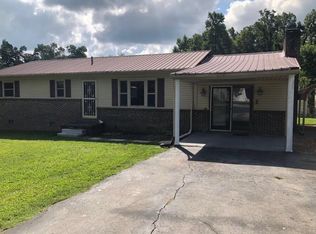 210 Walton Ln, Monterey, TN 38574