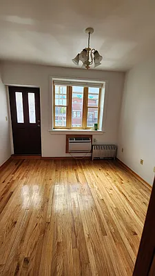 Rented by Apple Exclusive Realty Inc | media 6