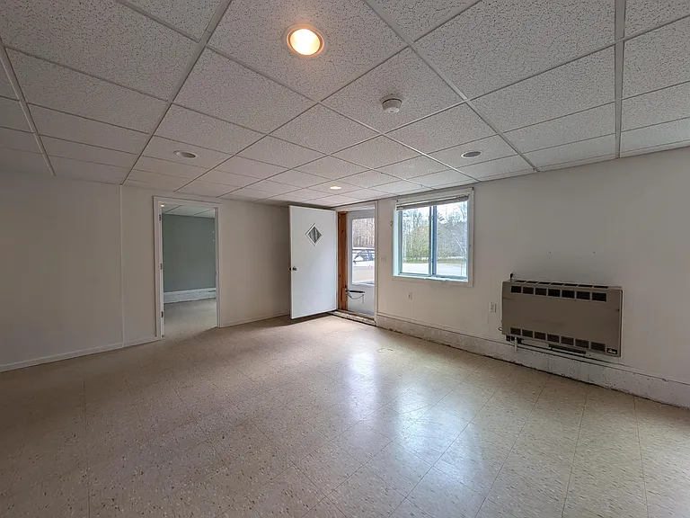 425 Carl Broggi Hwy #1 — Photo 3