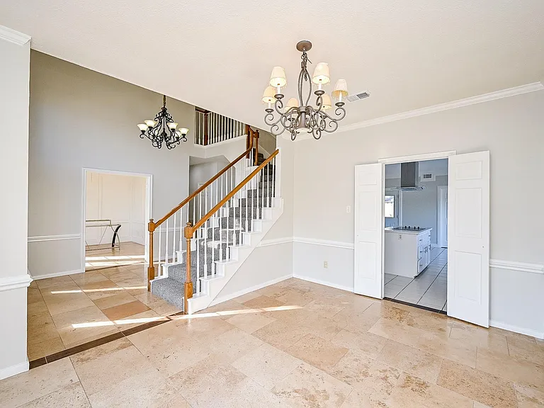 12011 Autumn Creek Dr — Photo 4
