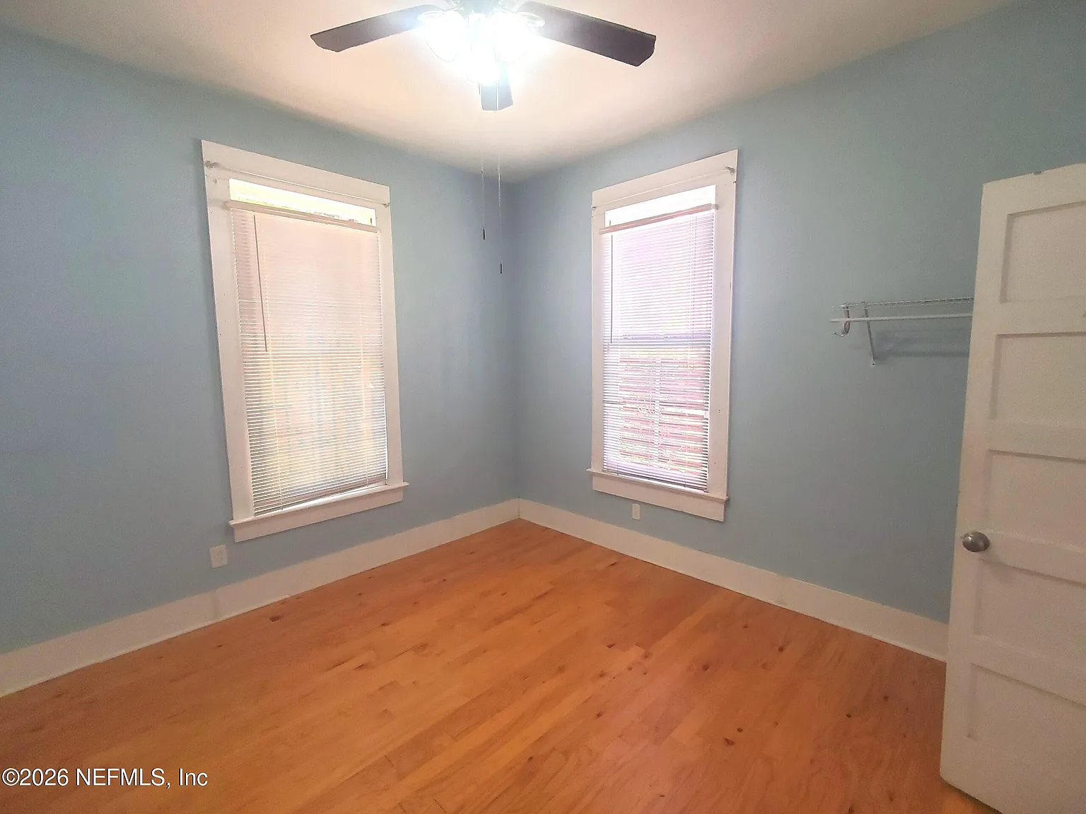 1 bed, 1.0 bath, 500 sqft, $1,300 — Photo 4