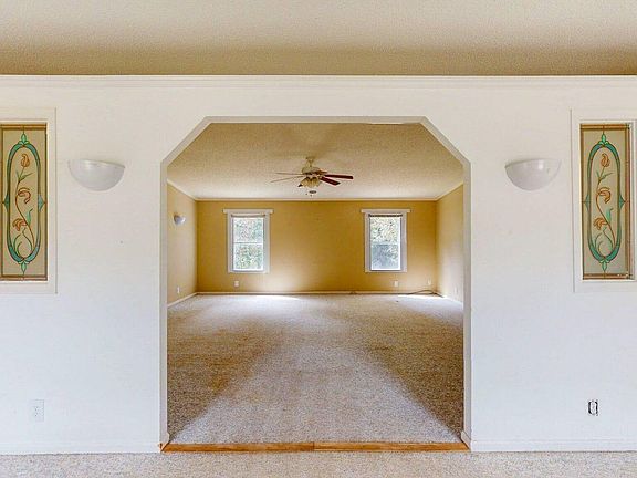 4th image of 4100 Masonboro Loop Road