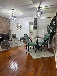 77 Crescent Avenue, #5