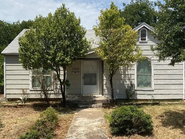 1504 W Gambrell St, Fort Worth, TX 76115