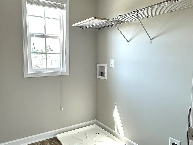 6008 Crown Ridge Ct — Photo 17