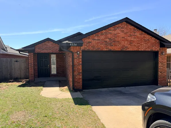 9224 Orange Dr, Midwest City, OK 73130
