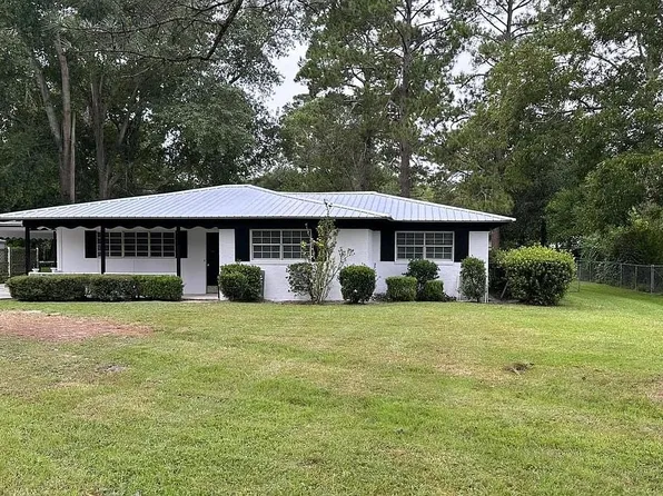 1919 Guilford Rd, Waycross, GA 31501