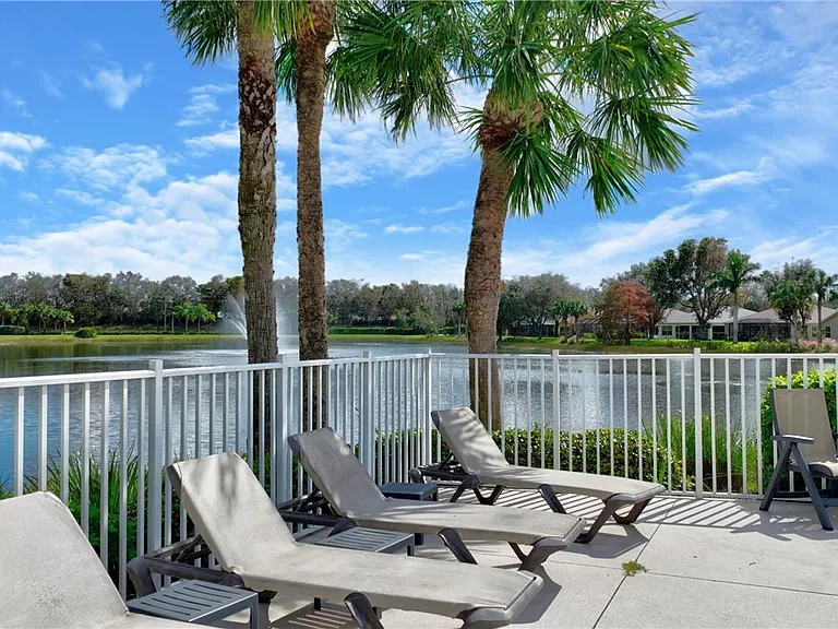 12790 Meadow Hawk Dr — Photo 41