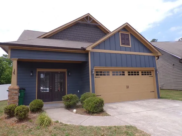 76 Howard Ave, Cartersville, GA 30121