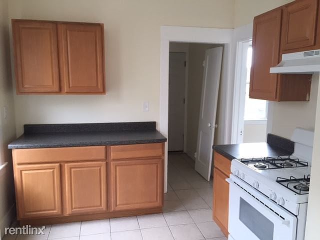 1st image of 866 Congress Ave #2