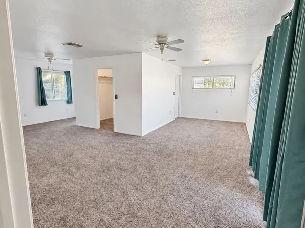 45014 17th St W, Lancaster, CA