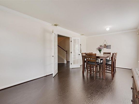 4th image of 15215 Possumwood Dr