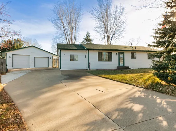 107 Crocus Cir, Monticello, MN 55362