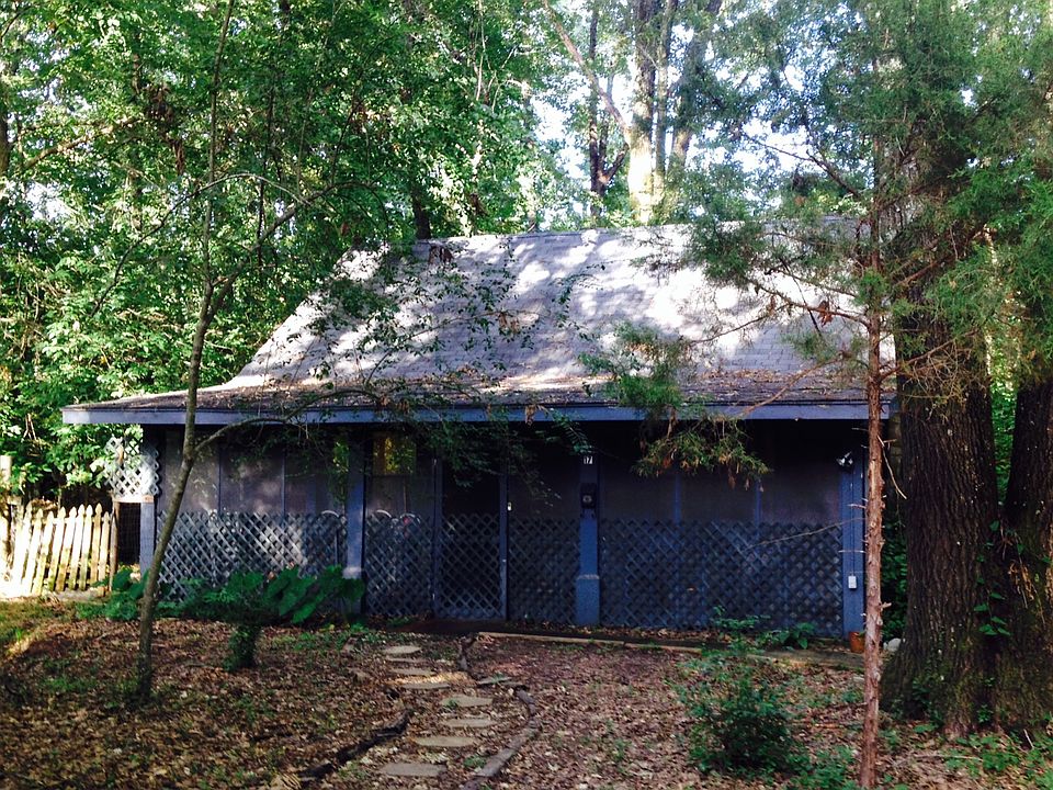 Log Cabin front
