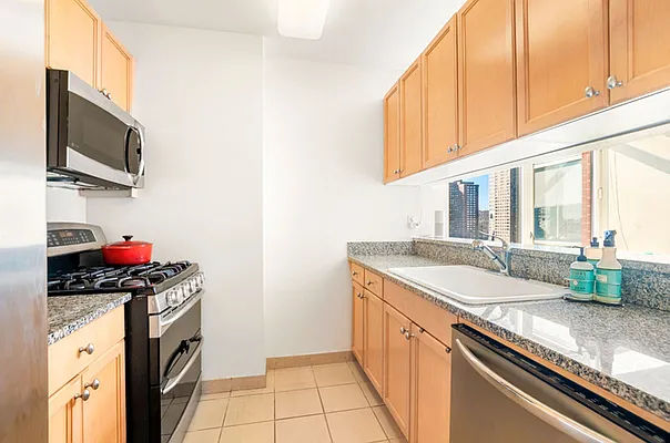 Sold by Corcoran | media 3