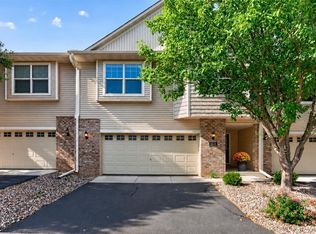 11631 Prospect Curv, Woodbury, MN 55129