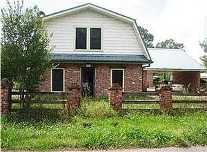 1st image of 135 Benny St