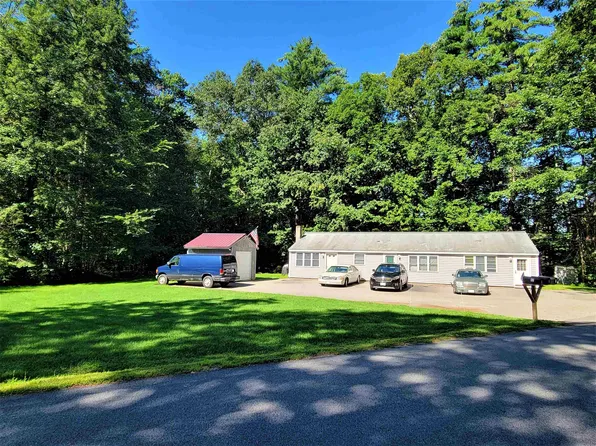61 River Road, Stratham, NH 03885