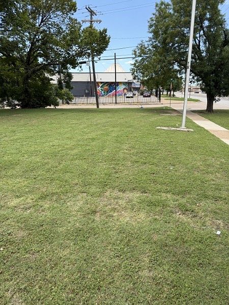 2nd image of 2404 Martin Luther King Jr Blvd