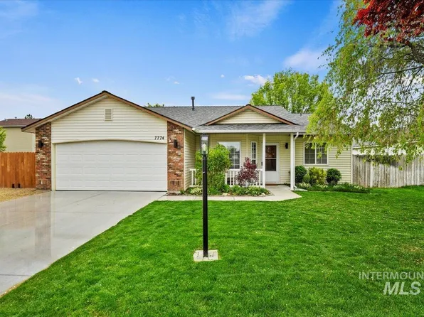 7774 E Mountain Oak Dr, Nampa, ID 83687