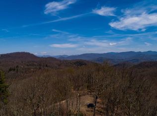 2572 Great Falls Dr, Glenville, NC 28736