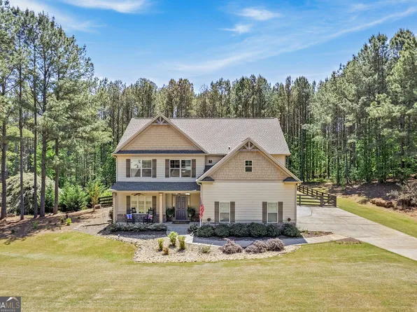 38 Harris Ct, Newnan, GA 30263