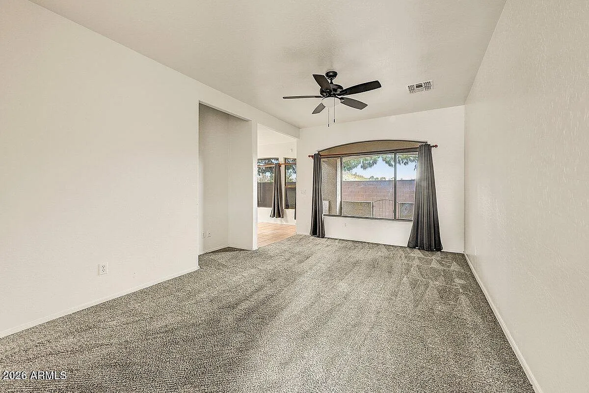 3 bed, 2.5 bath, 1594 sqft, $2,150 — Photo 3