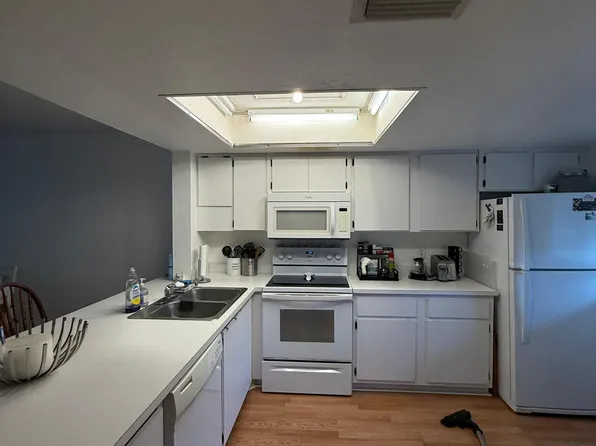 905 Palm Beach Trace Dr, Royal Palm Beach, FL 33411