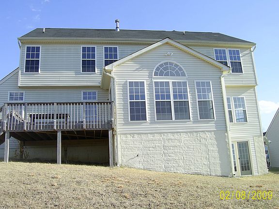 2nd image of 2727 Myrtlewood Dr